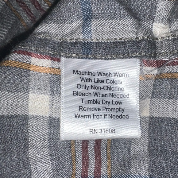 Jos A Bank Modern Fit Blue Checkered Plaid Long Sleeve Button Down Shirt - Picture 6 of 6